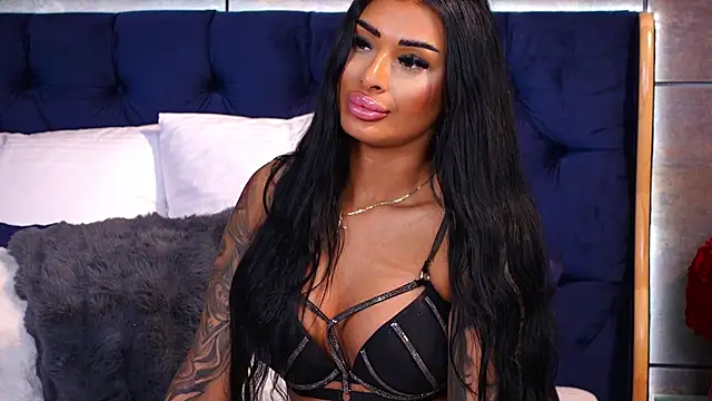 LaylaVixenn Adlı Modelin Canlı Sohbet Odası