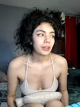 Chat soba uživo modela Alexa_Tore