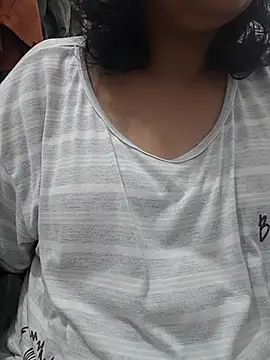 Chat soba uživo modela manjusrma005