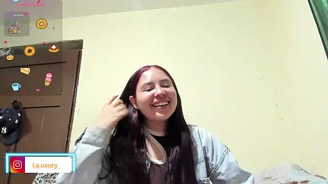 Živá chatovací místnost Lau_xury
