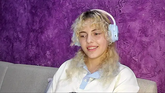 dewdop's Live Chat Room