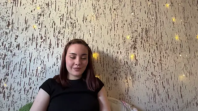 SacredFret Live chatroom