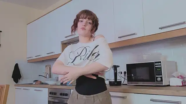 Živá chatovací místnost TyishaRud