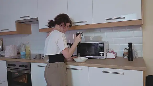 Chat soba uživo modela TyishaRud