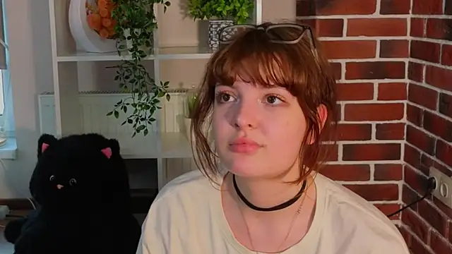 Chat soba uživo modela TyishaRud