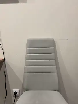 Sala de chat en directo de PeachDoll-