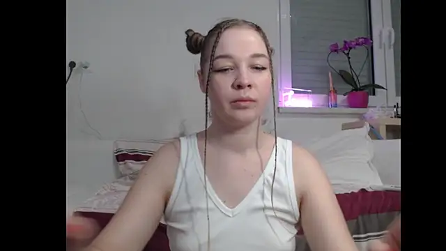 Živá chatovací místnost MellowKitty