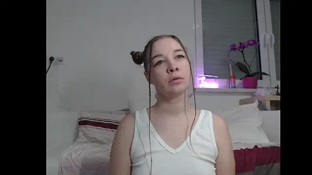 חדר צ'אט בשידור חי של MellowKitty