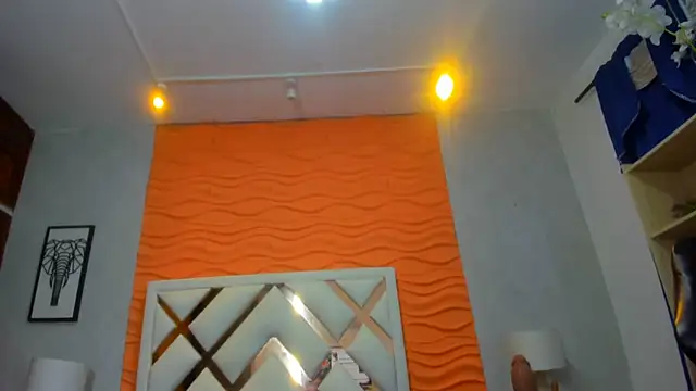 Emily_Manzzur Live Chatraum