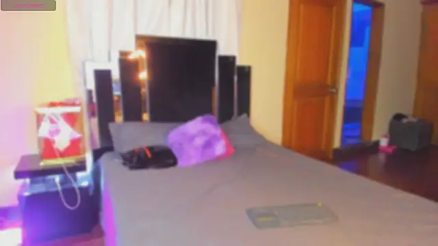 Sala de chat en directo de cassie_stevens_