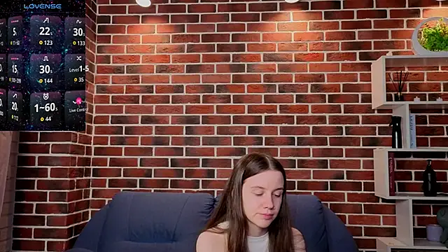 Sala de chat ao vivo de MyrtaMcclaney