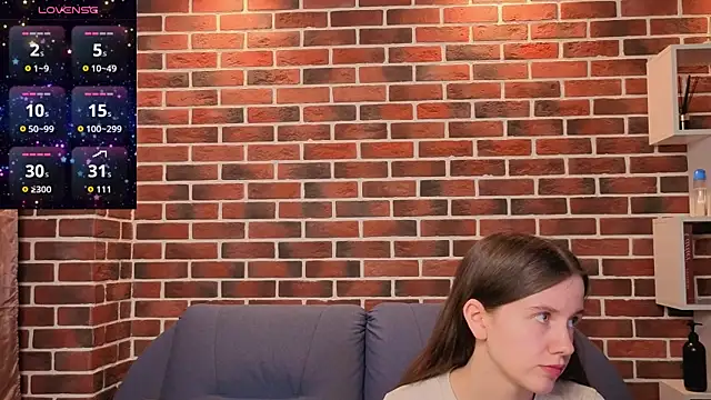 MyrtaMcclaney Adlı Modelin Canlı Sohbet Odası