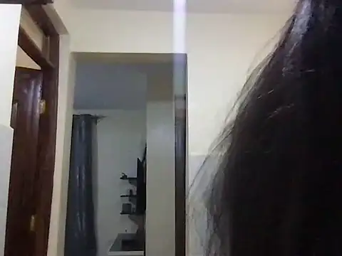 חדר צ'אט בשידור חי של kiki_sexxy