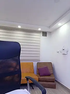 Reginavolkova Adlı Modelin Canlı Sohbet Odası