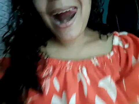 bruninhasurfi Live Chatraum