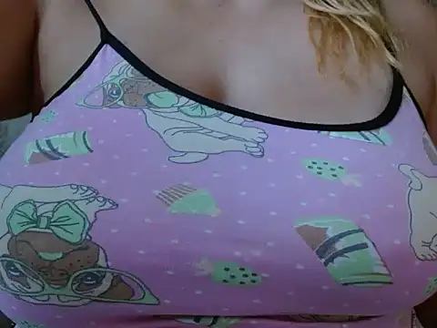 Онлайн чат Sendy_Dirtyy_Fuull