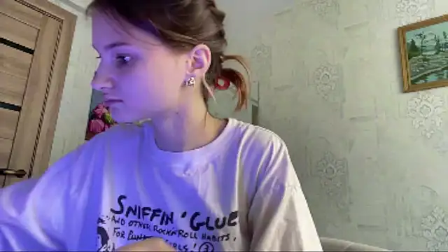 HeIen_cute Live chatroom