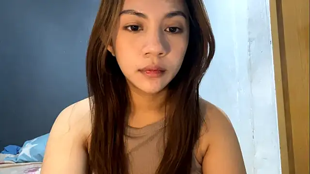 ห้องแชทสดของ ReenaFixari