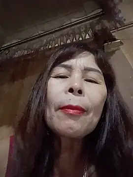 Sala de chat ao vivo de Kiki_sexyy