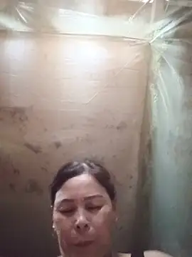 Kiki_sexyy Adlı Modelin Canlı Sohbet Odası