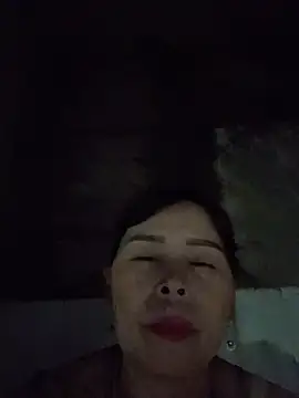Živá chatovací místnost Kiki_sexyy