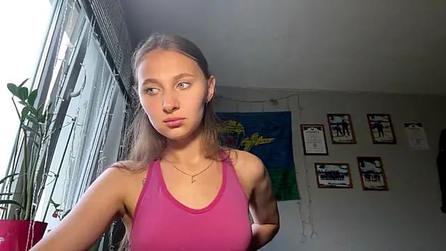 AlidaReff Live Chatraum