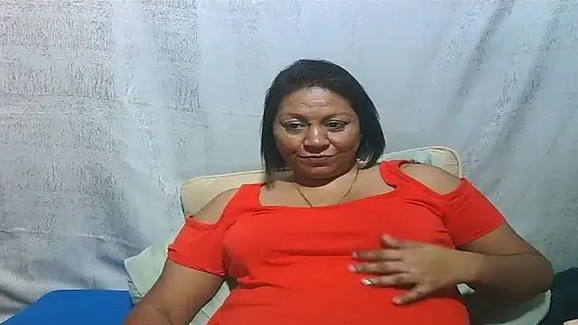 IndianSexyMilf69 Live Chatraum