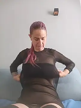 חדר צ'אט בשידור חי של GermanMilfJasmin