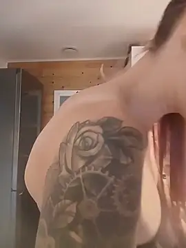 GermanMilfJasmin: онлайн-чат