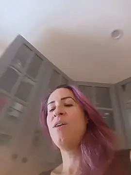 חדר צ'אט בשידור חי של GermanMilfJasmin