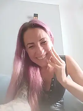 GermanMilfJasmin Adlı Modelin Canlı Sohbet Odası