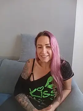 GermanMilfJasmin Cameră chat live