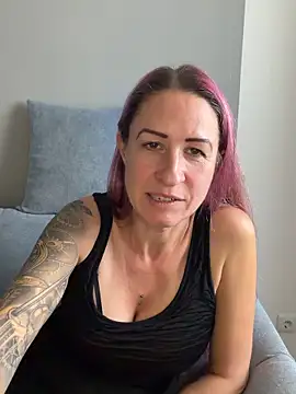 GermanMilfJasmin's Live Chat Room