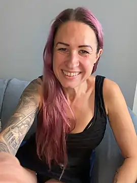 GermanMilfJasmin – live chatrum