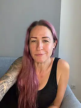 GermanMilfJasminのライブチャットルーム