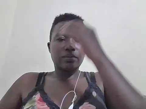 Sly_bootyebony Live Chatraum
