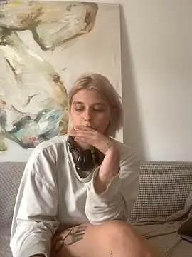 Ella_Bloom Live Chatraum