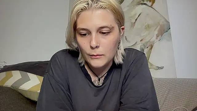 Ella_Bloom – live chatrum