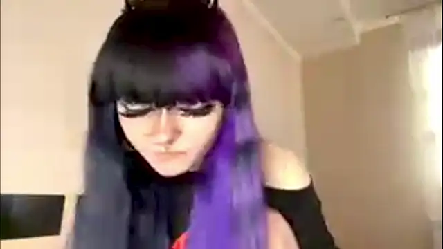 HolyCute – Kamerová šou