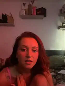 PoisonIvy_x's Live Chat Room