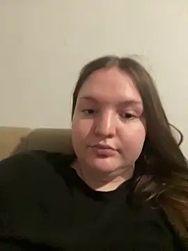 Živá chatovací místnost SashaMoo