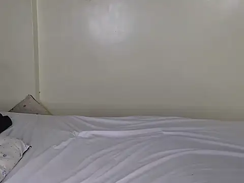 petite_cee Live chatroom