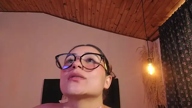jackiie_ – live chatrum