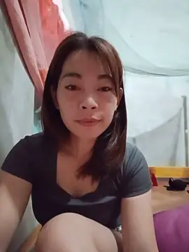 Chat ao vivo de -Trinina-