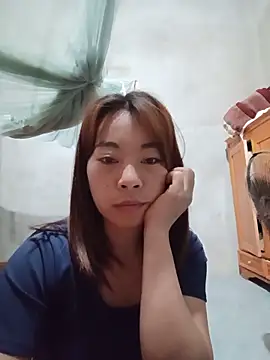 -Trinina- Live Chatraum