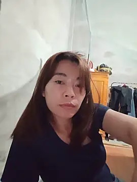 -Trinina- Live Chatraum