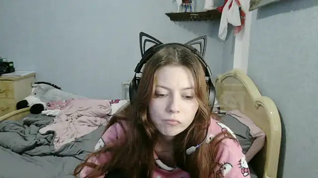 Živá chatovací místnost AlessiaViolet