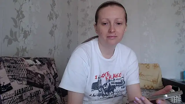 Živá chatovací místnost Luna_Bliiss