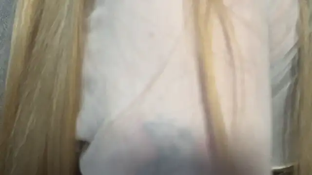 Queenkat66's Live Chat Room