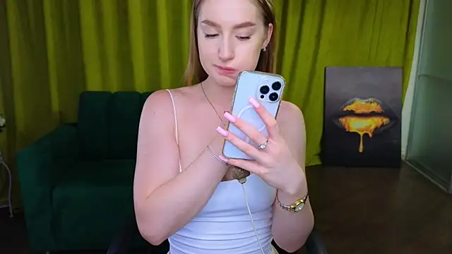 Sala de chat ao vivo de AlisaFoxis